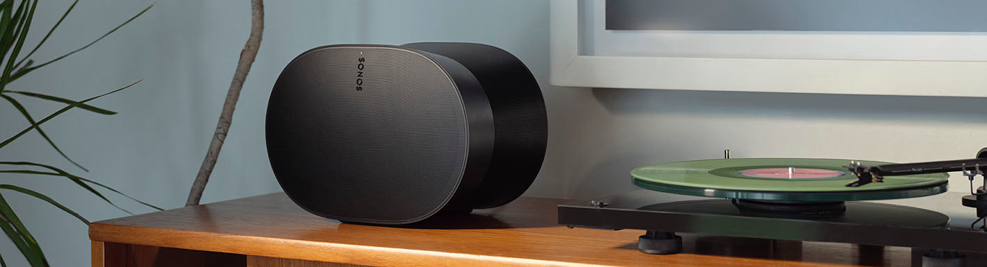 Active Speakers with Built-In Amplifier
