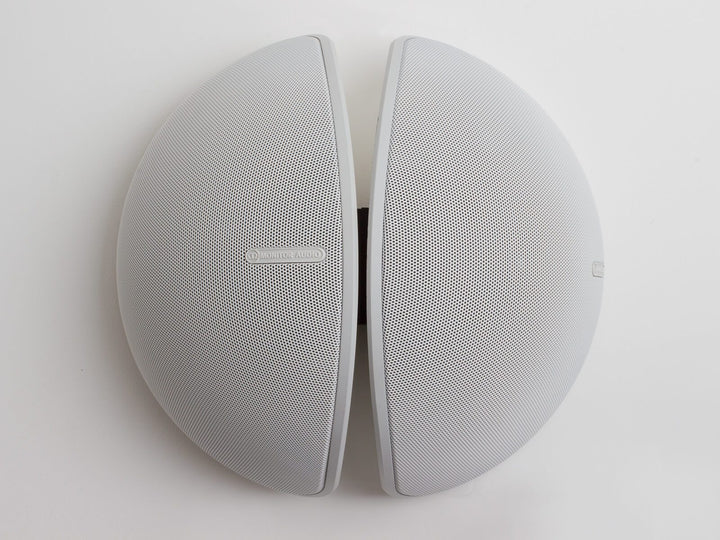 monitor-audio-vecta-v240-on-wall-speaker
