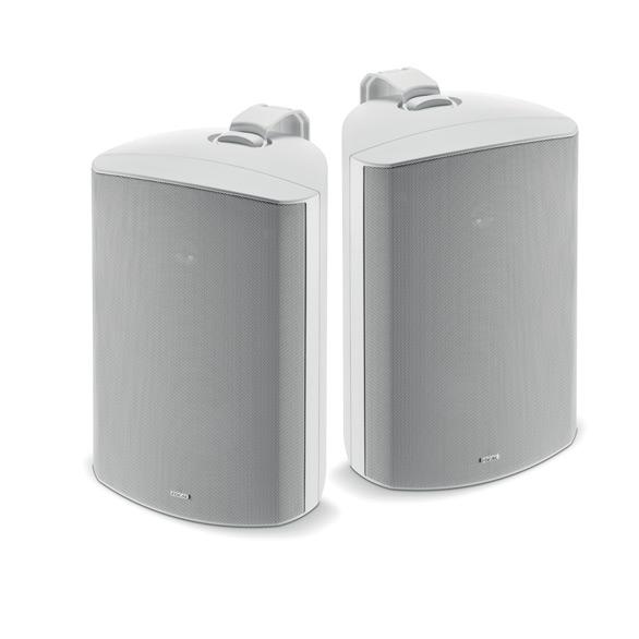 sonos-amp-2-x-focal-100-od8-on-wall-outdoor-speaker-white_02